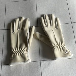 EUC, Women’s gloves